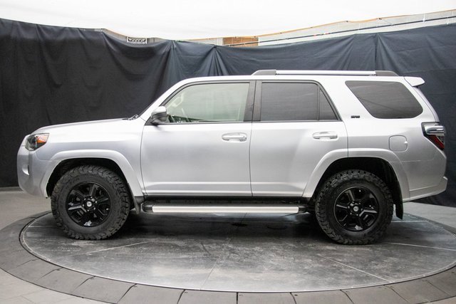 Used 2019 Toyota 4Runner SR5 image 9