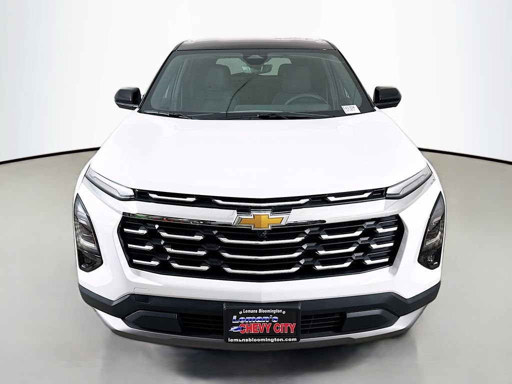 New 2026 Chevrolet Equinox LT w/ Safety and Technology Package AWD/4WD image 2