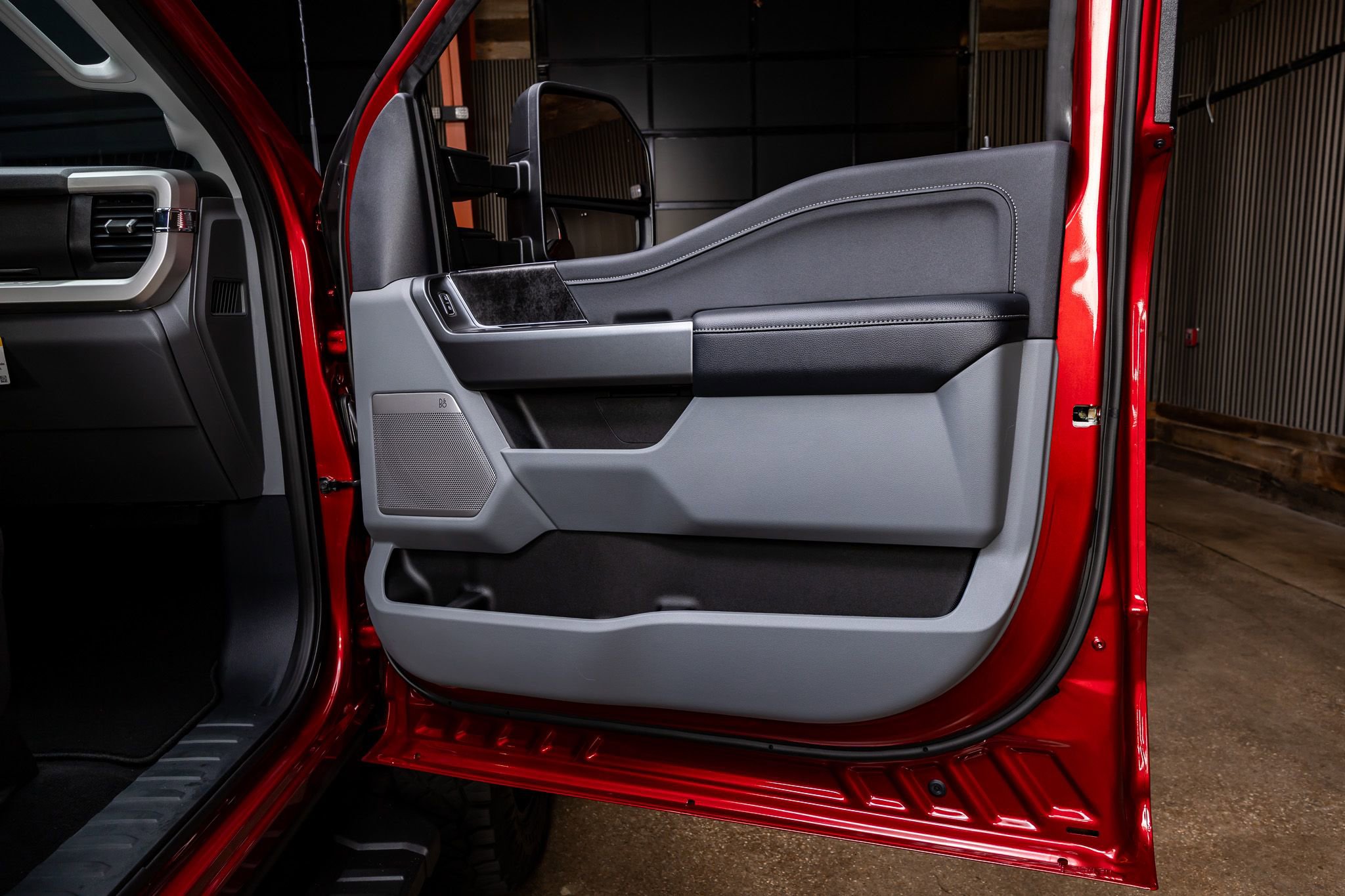 Used 2026 Ford F250 XLT w/ XLT Premium Package image 37