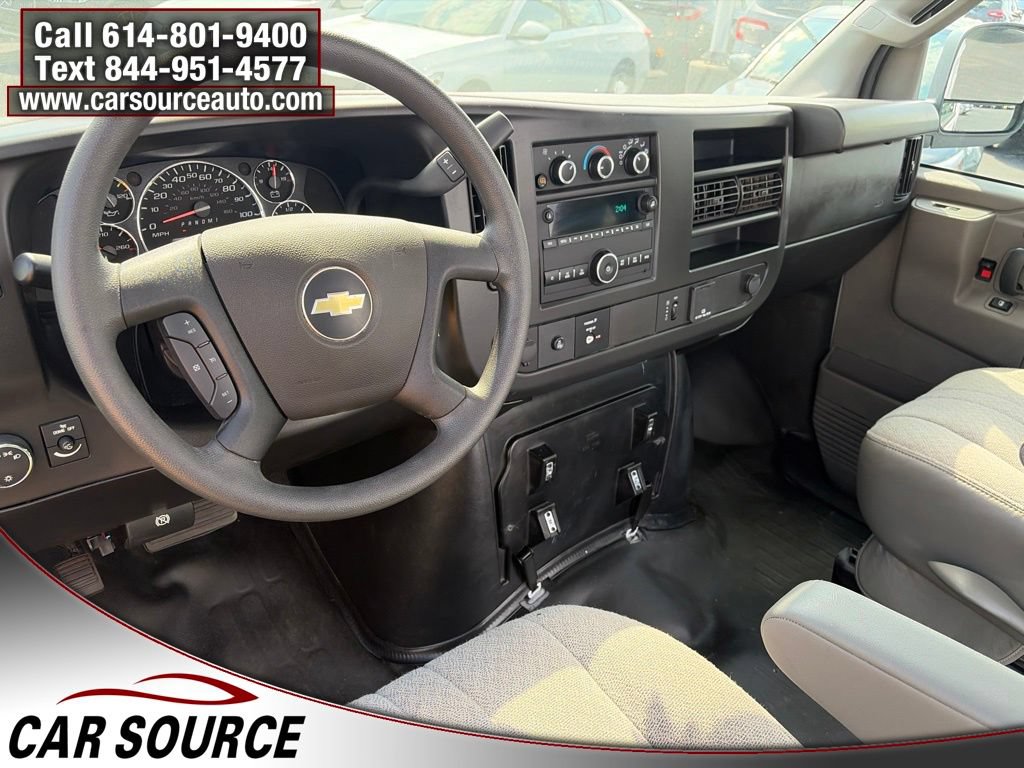 Used 2023 Chevrolet Express 4500 w/ Ambulance Package RWD image 9