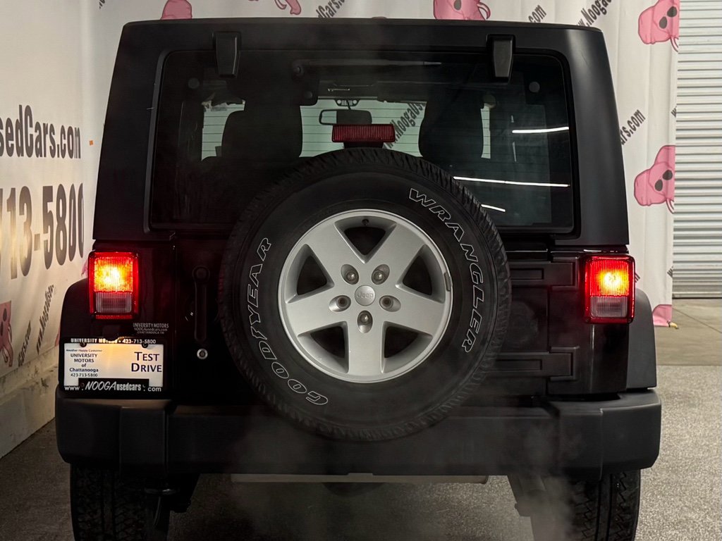 Used 2018 Jeep Wrangler Sport image 12