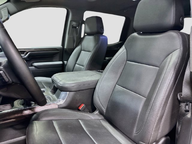 Used 2024 Chevrolet Silverado 1500 LTZ w/ LTZ Premium Package AWD/4WD image 17