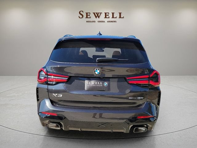 Used 2024 BMW X3 sDrive30i w/ M Sport Package RWD image 4