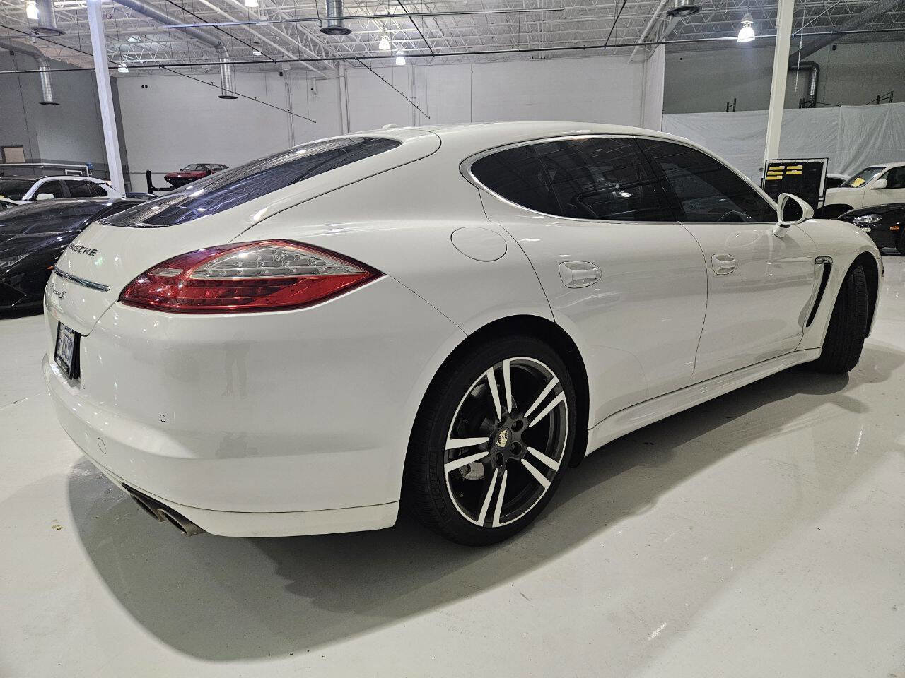 Used 2010 Porsche Panamera S image 26