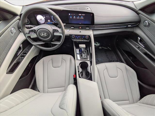 New 2025 Hyundai Elantra Limited video 3