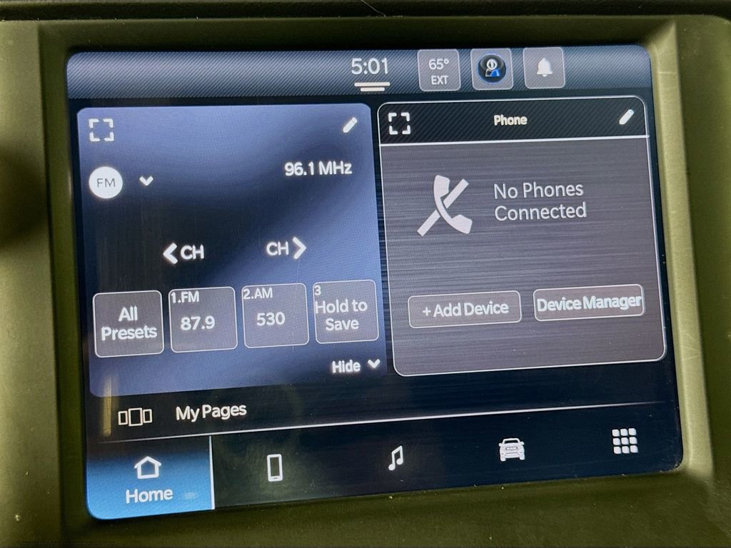 Used 2022 RAM 3500 Tradesman w/ Chrome Appearance Group AWD/4WD image 14