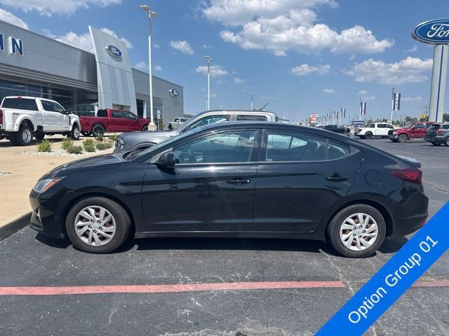 Used 2019 Hyundai Elantra SE FWD video 2