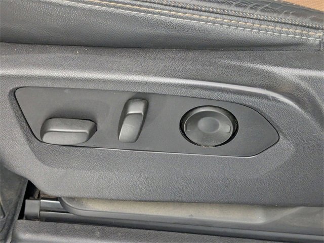 Used 2024 Chevrolet Silverado 1500 High Country image 15