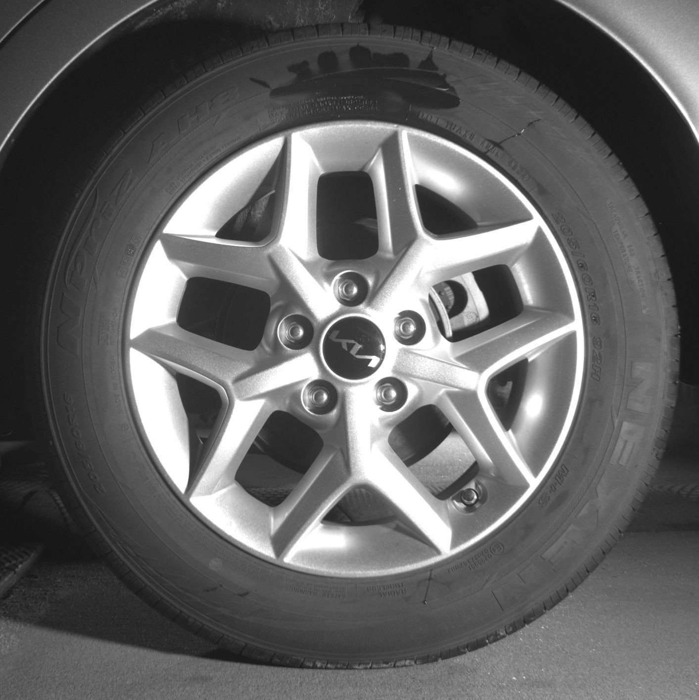 Used 2025 Kia Soul LX w/ LX Technology Package FWD image 17