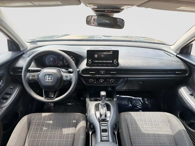 Certified 2025 Honda HR-V LX image 19