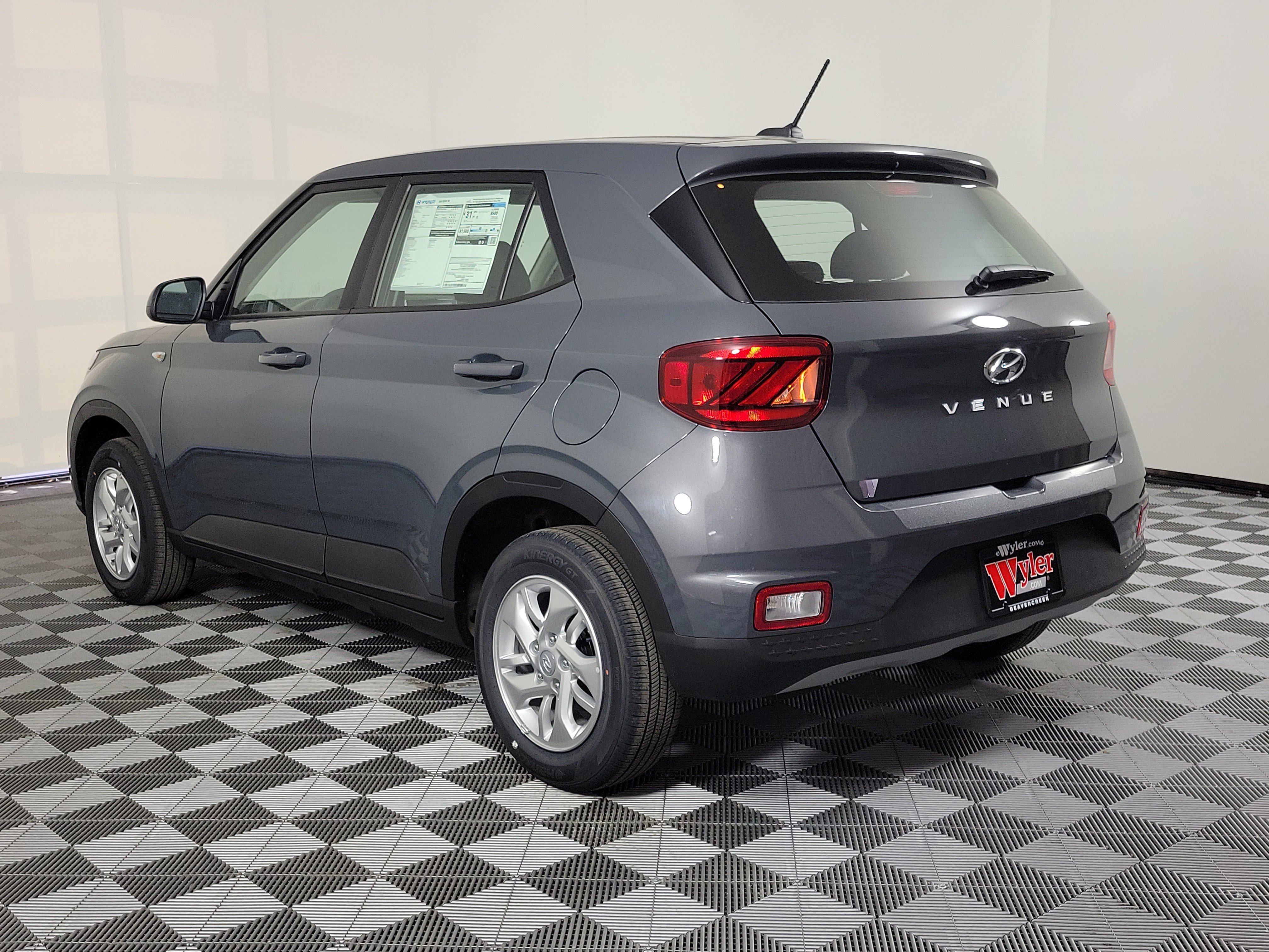 New 2026 Hyundai Venue SE image 38