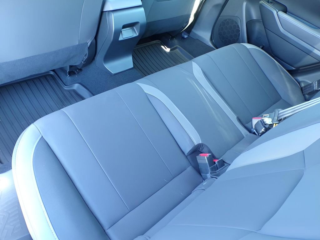 Certified 2025 Subaru Impreza 2.0i image 14