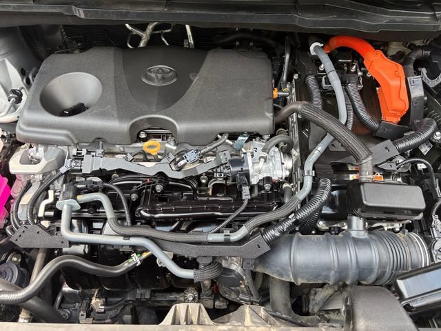 Certified 2025 Toyota Sienna Limited AWD/4WD image 22