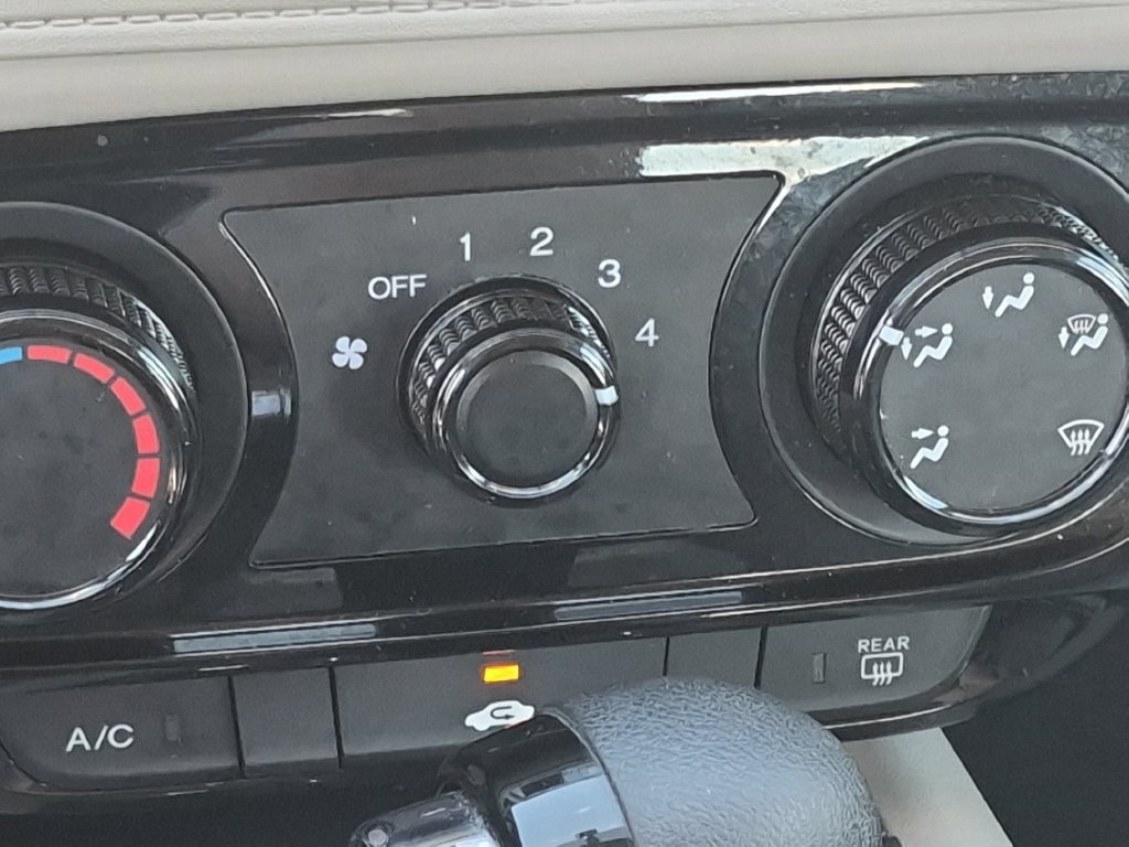 Used 2021 Honda HR-V LX image 22