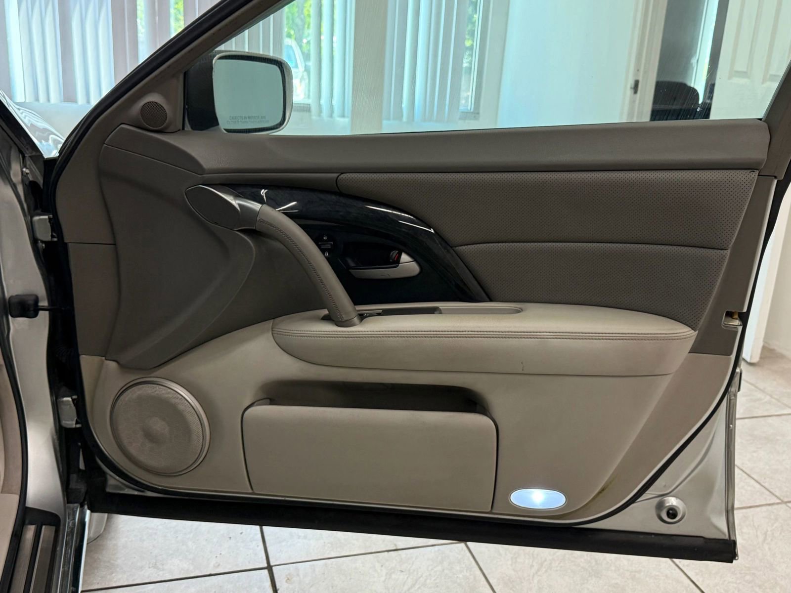 Used 2010 Acura RL AWD/4WD image 20