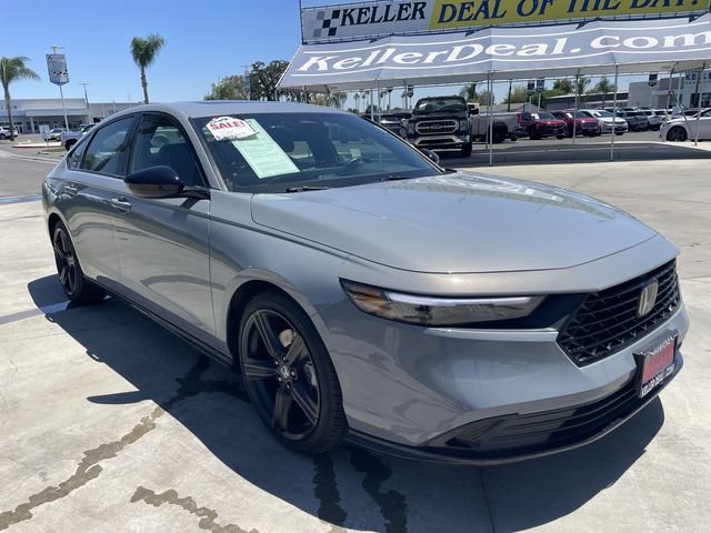 Used 2023 Honda Accord Sport image 2