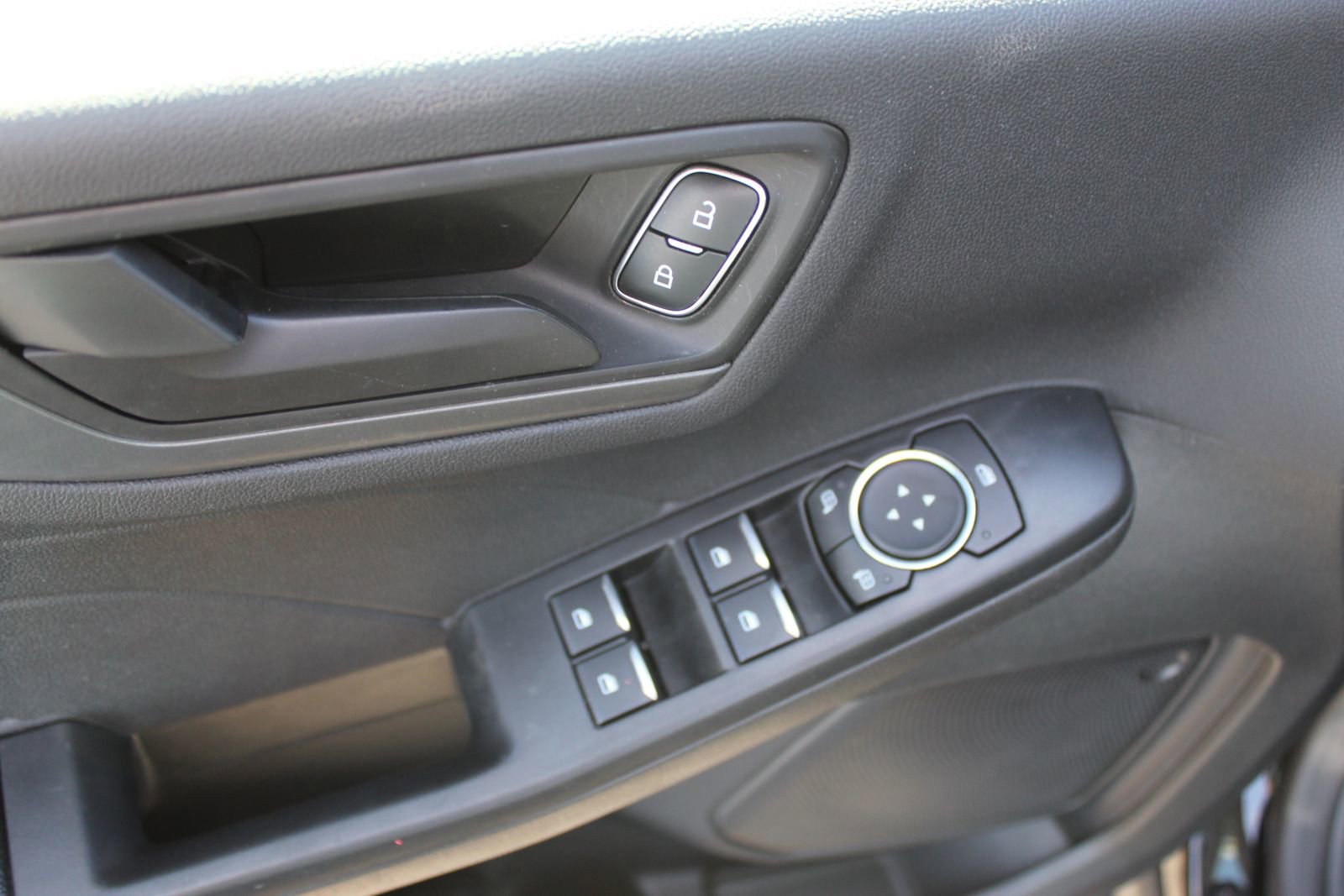 Used 2023 Ford Escape Active image 21