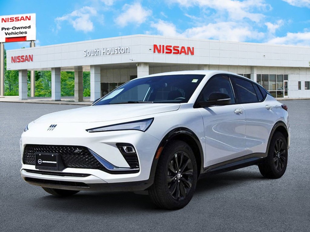 Used 2024 Buick Envista Sport Touring w/ Convenience I Package FWD image 2