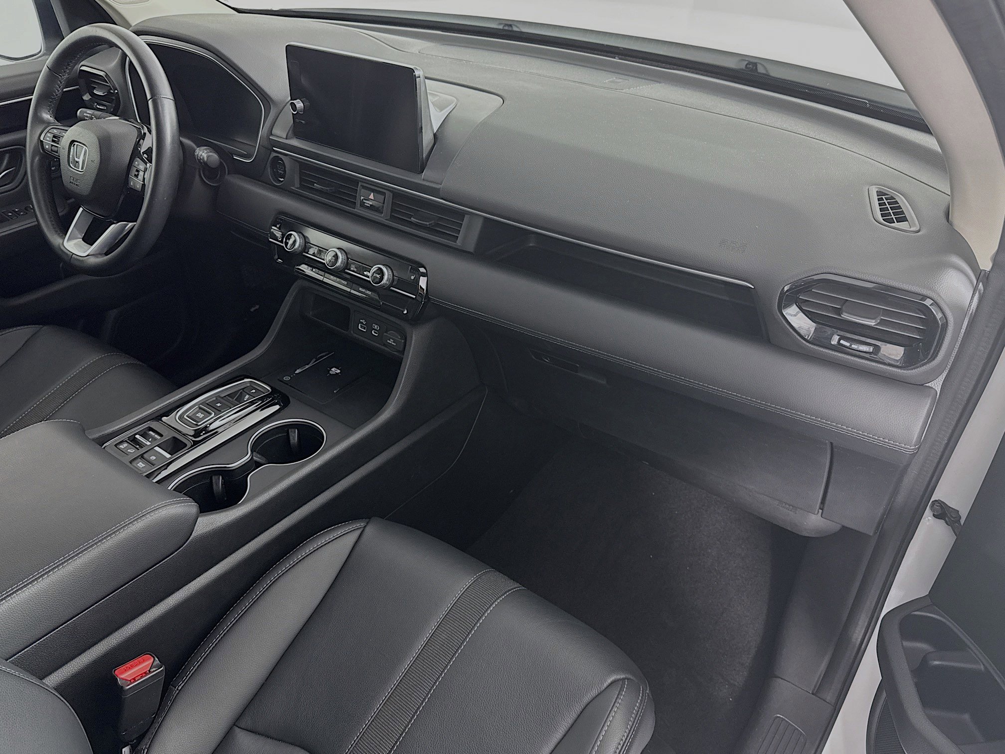 Certified 2023 Honda Pilot Touring image 32