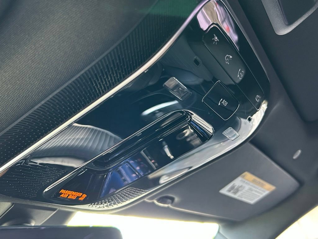 Used 2023 Mercedes-Benz C 300 Sedan image 22
