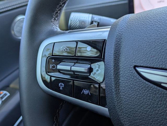 Used 2025 Genesis GV80 2.5T image 27