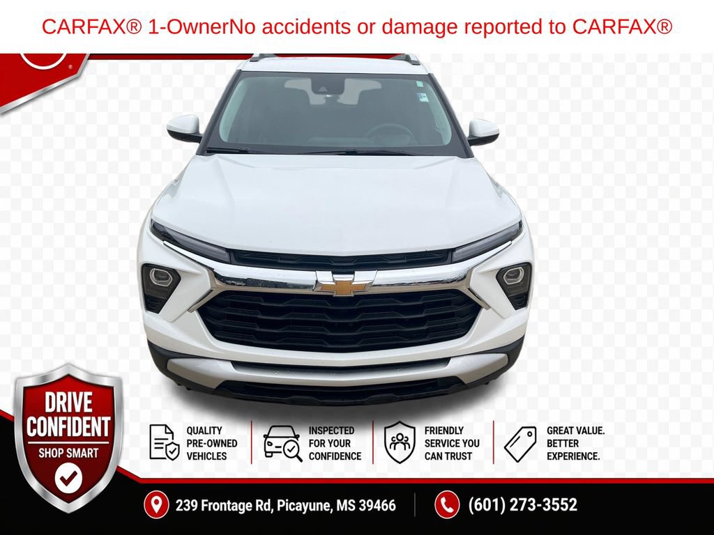 Used 2025 Chevrolet TrailBlazer LT AWD/4WD image 9