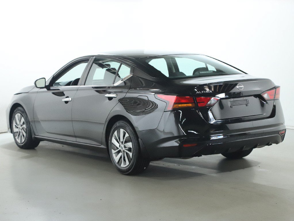 Used 2024 Nissan Altima 2.5 S FWD image 40