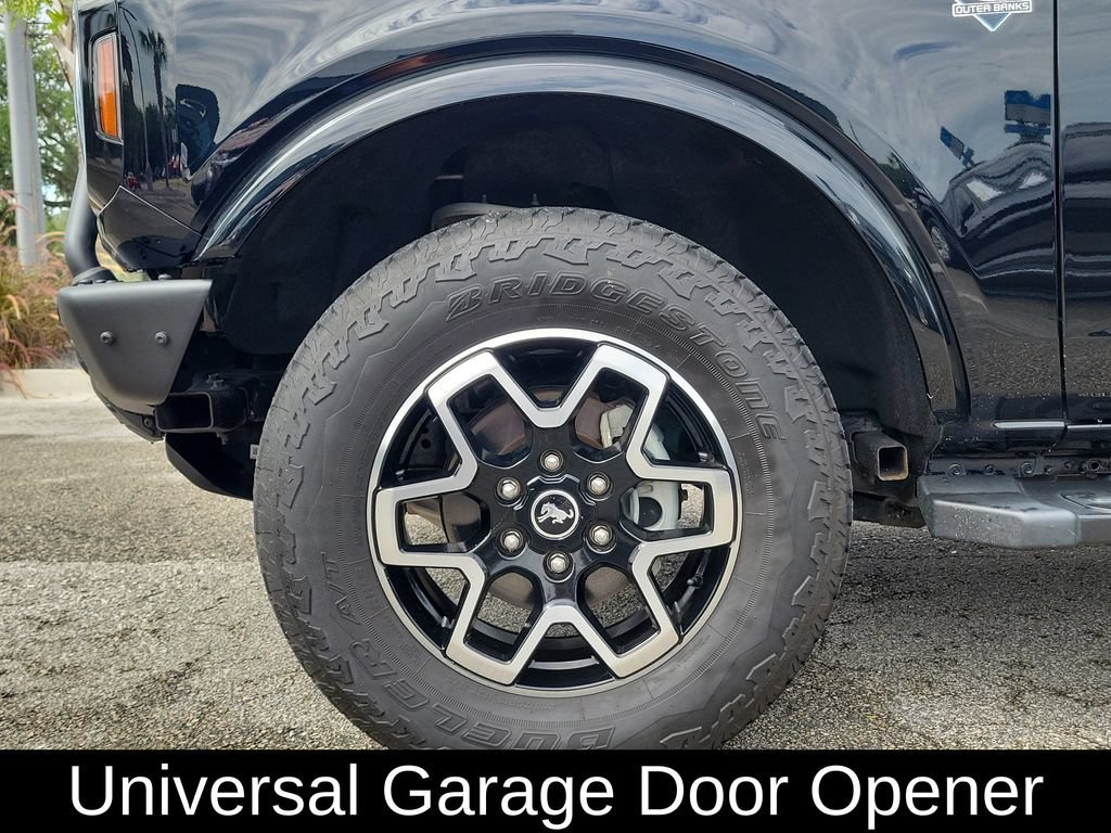 Used 2021 Ford Bronco Outer Banks AWD/4WD image 6