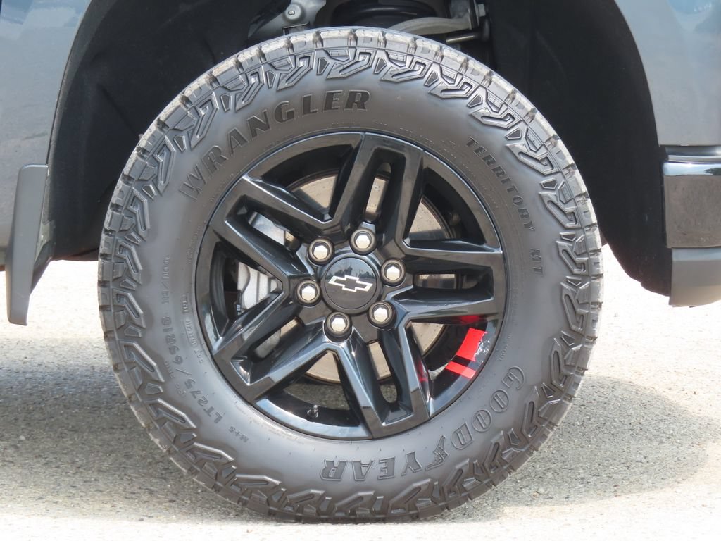 Certified 2021 Chevrolet Silverado 1500 Custom Trail Boss AWD/4WD image 8