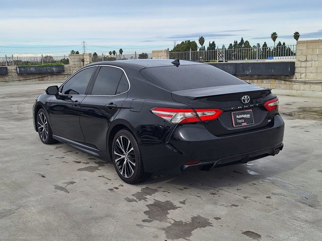 Used 2019 Toyota Camry SE image 7