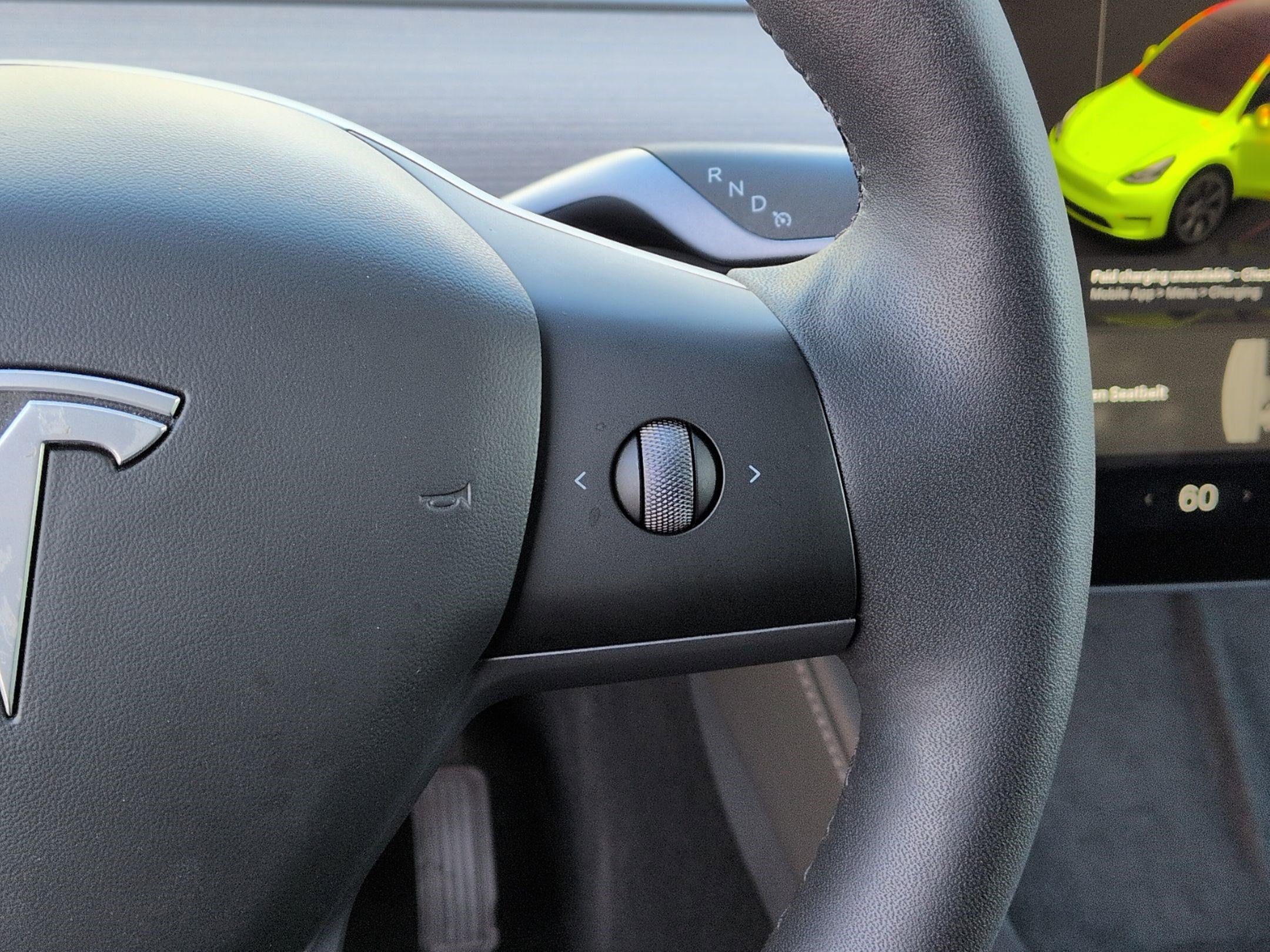 Used 2024 Tesla Model Y 2WD image 20