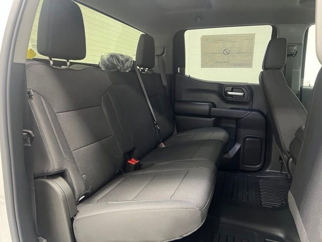 New 2026 Chevrolet Silverado 1500 W/T w/ WT Value Package AWD/4WD image 23