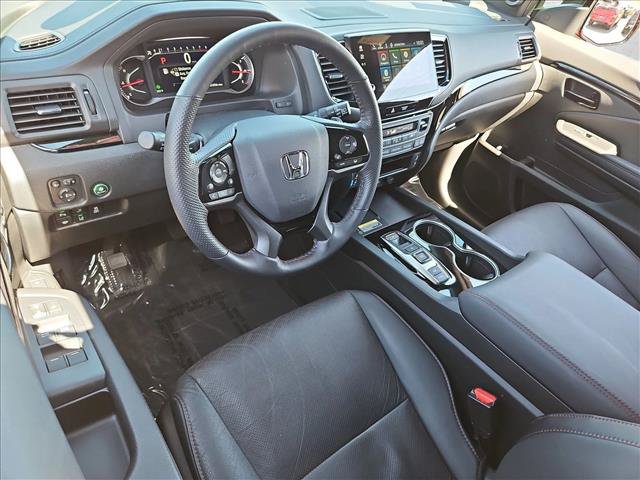 Used 2024 Honda Passport Black Edition image 10