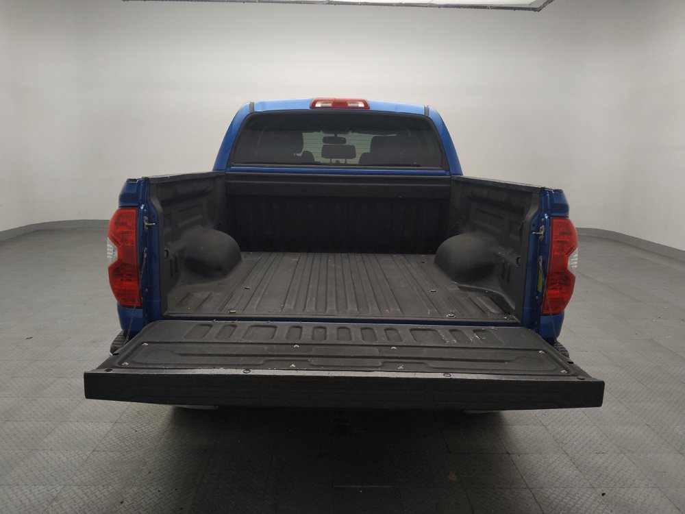 Used 2017 Toyota Tundra SR5 w/ SR5 Upgrade Package RWD image 29