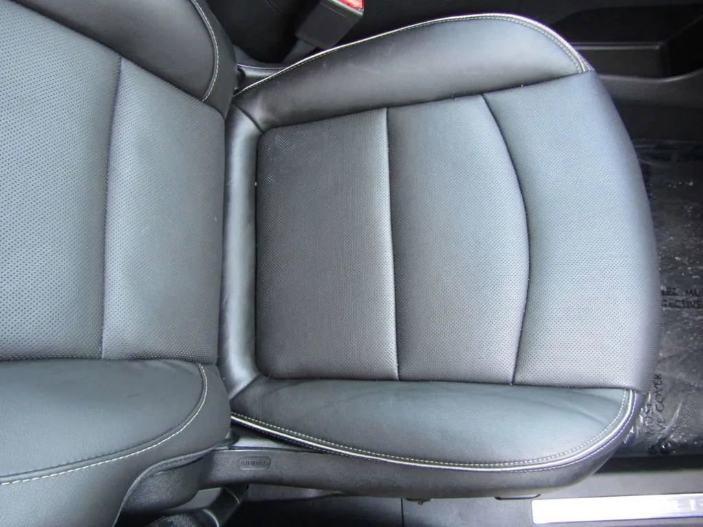 Used 2018 GMC Terrain Denali w/ Comfort Package image 35