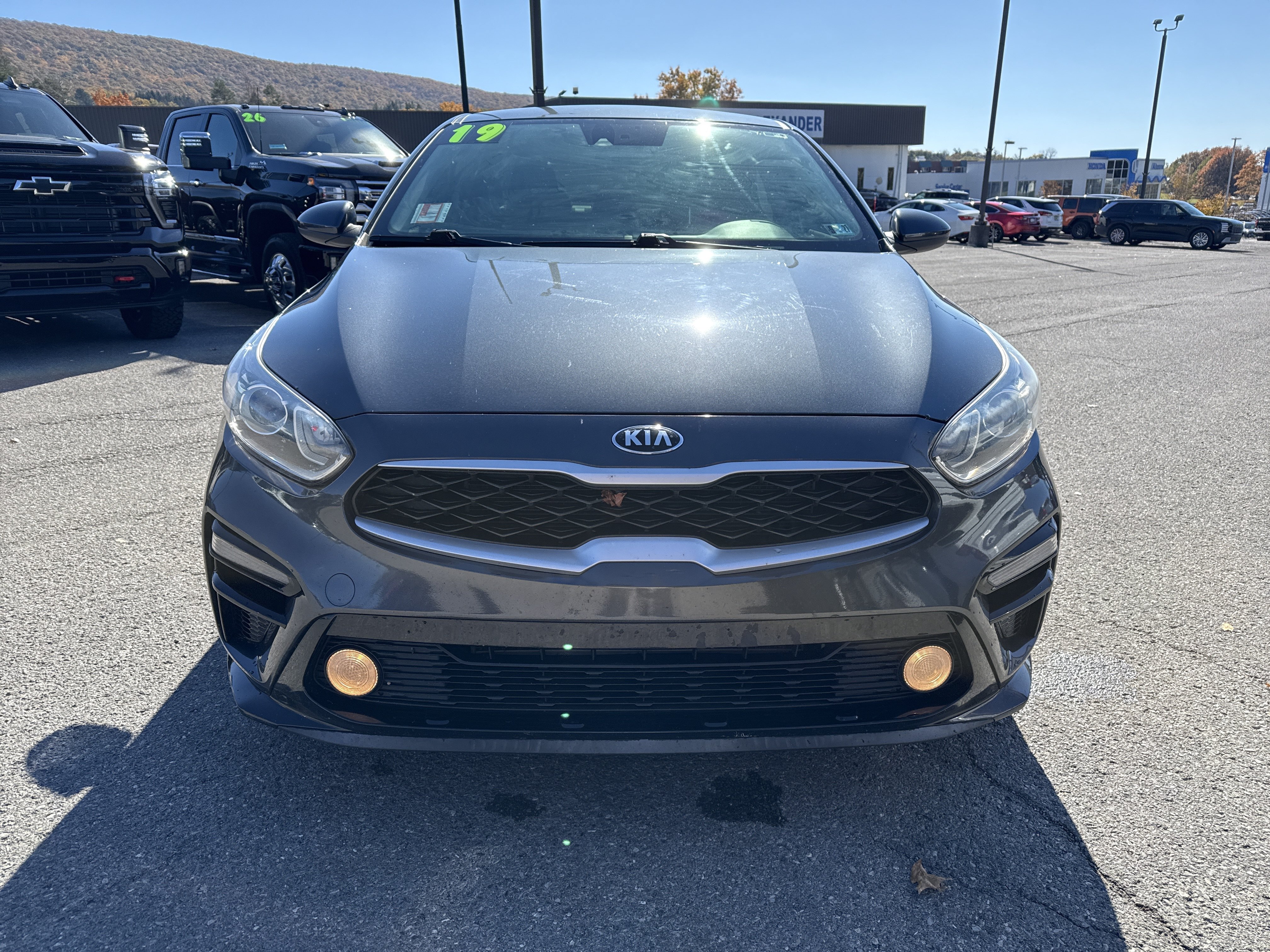 Used 2019 Kia Forte LXS FWD image 8