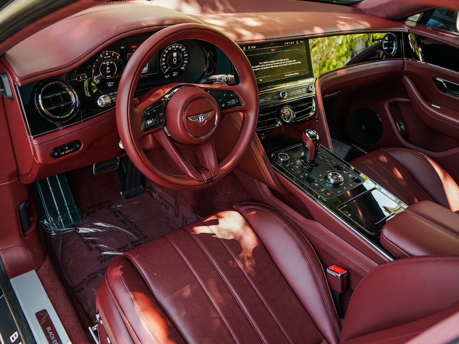 New 2025 Bentley Flying Spur Plug-In Hybrid AWD/4WD image 16