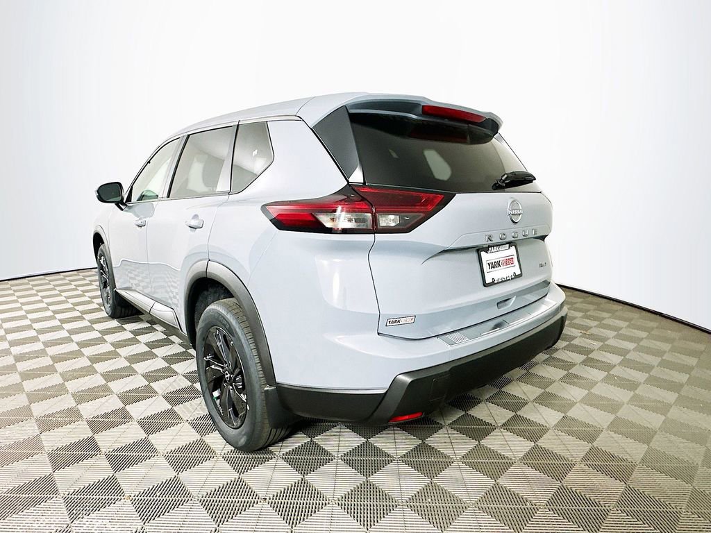 New 2026 Nissan Rogue SV w/ Cold Weather Package AWD/4WD image 7