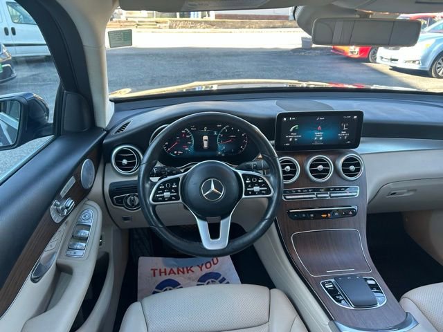 Used 2020 Mercedes-Benz GLC 300 4MATIC image 24