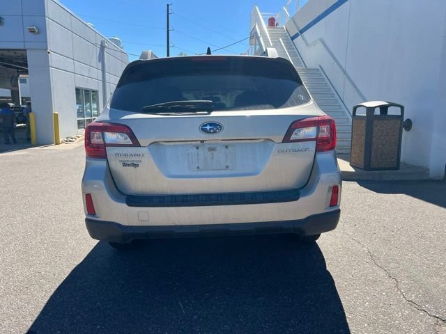Used 2016 Subaru Outback 2.5i Premium AWD/4WD image 5