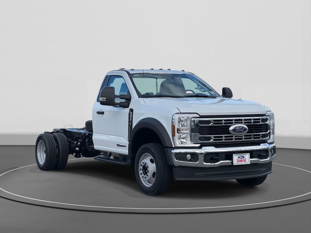 New 2026 Ford F550 2WD Regular Cab Super Duty image 4