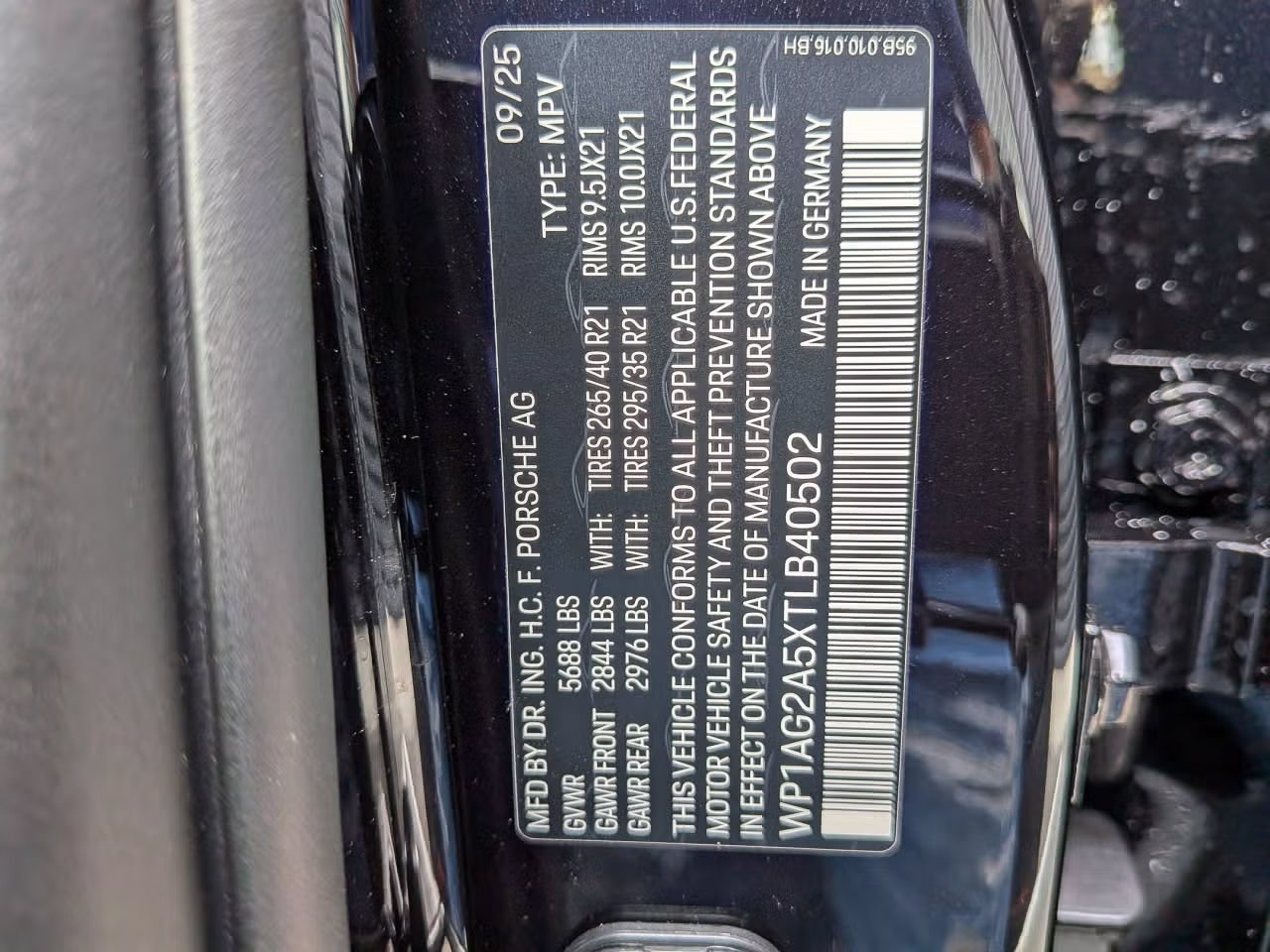 Certified 2026 Porsche Macan S AWD/4WD image 27
