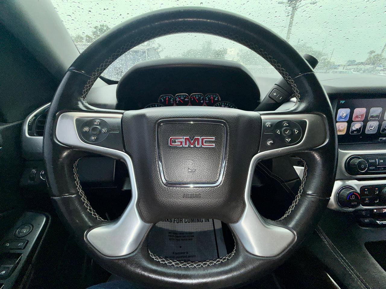 Used 2020 GMC Yukon XL SLE RWD image 17