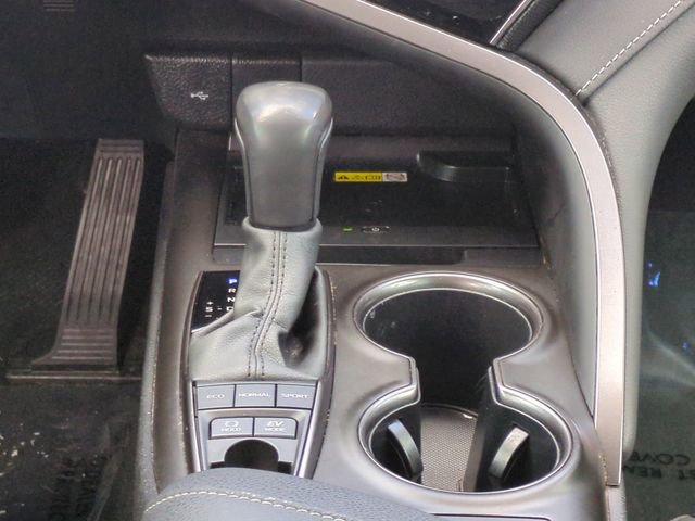 Used 2024 Toyota Camry XSE w/ Navigation Package FWD image 20