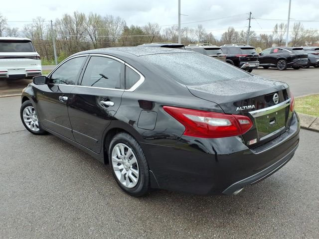 Used 2018 Nissan Altima 2.5 S w/ S Convenience Package image 16