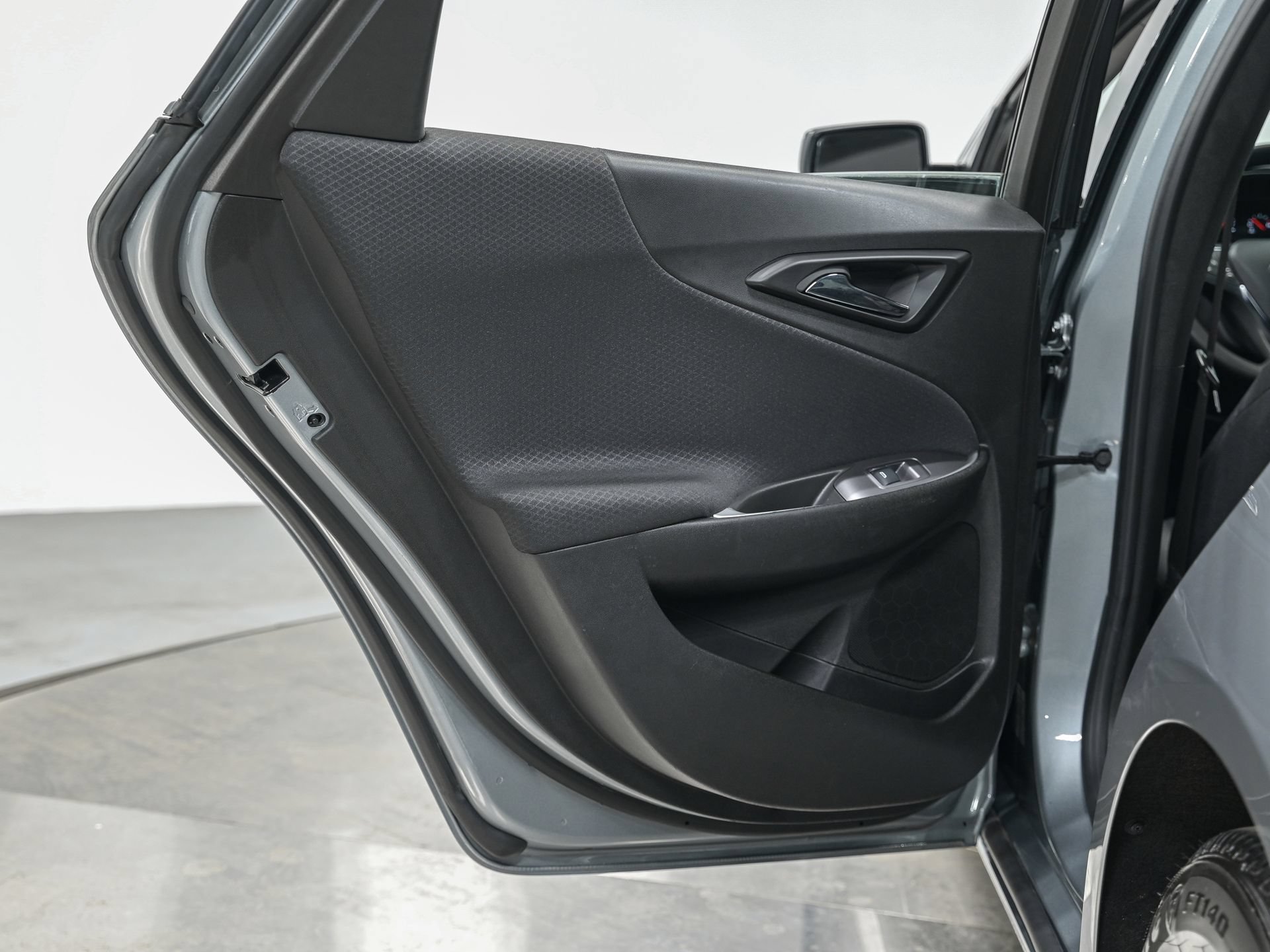 Used 2023 Chevrolet Malibu LS FWD image 26