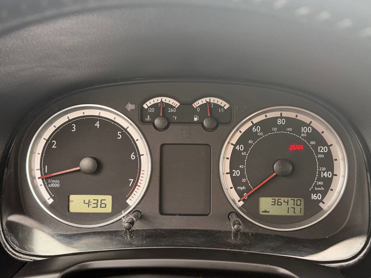 Used 2003 Volkswagen Golf 20th Anniversary image 21