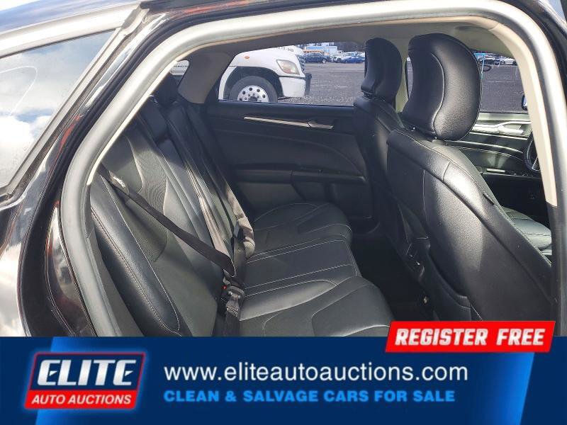 Used 2019 Ford Fusion Titanium image 20