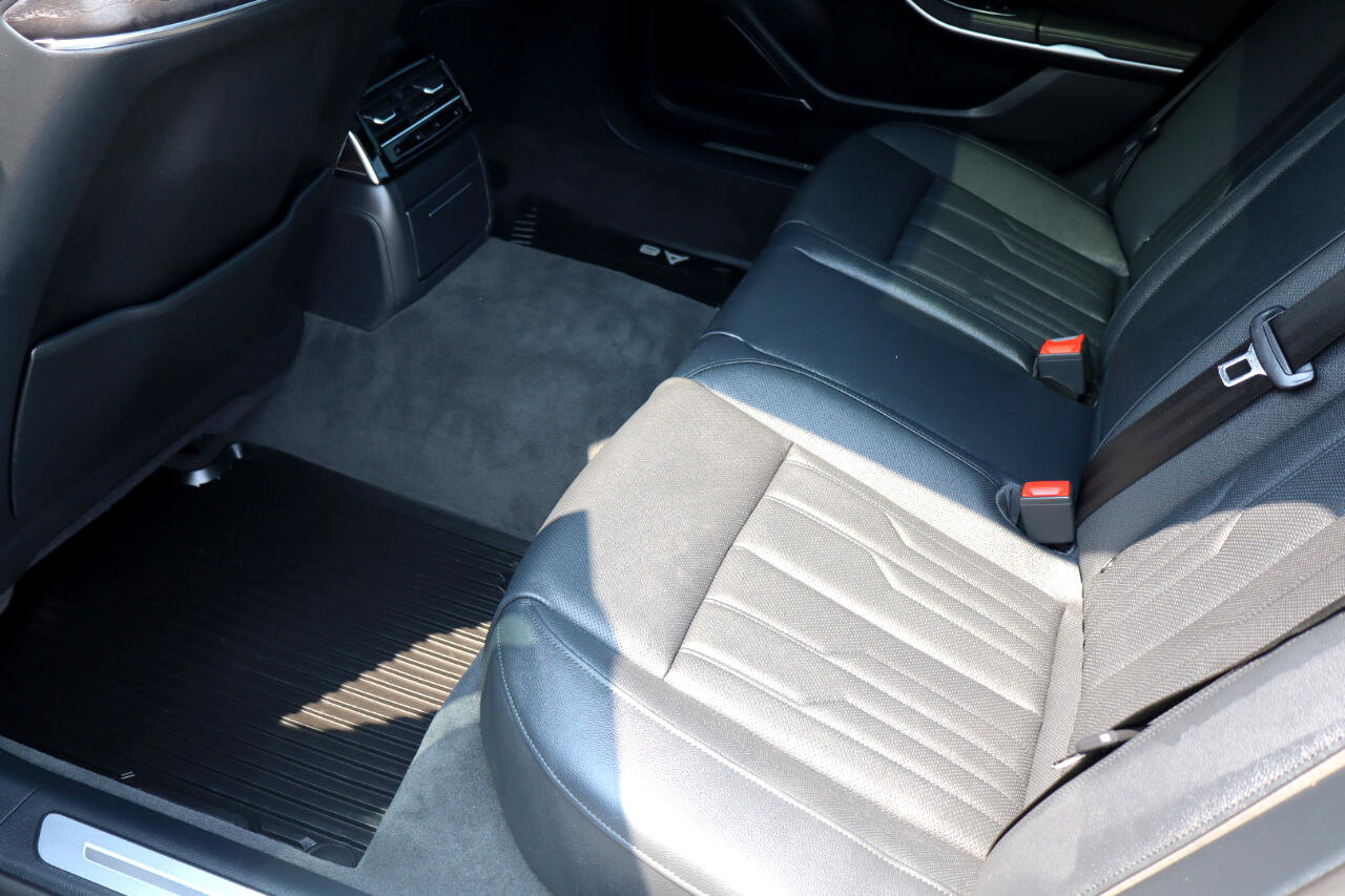 Used 2020 Audi A8 L 4.0T w/ Sport Plus Package image 14