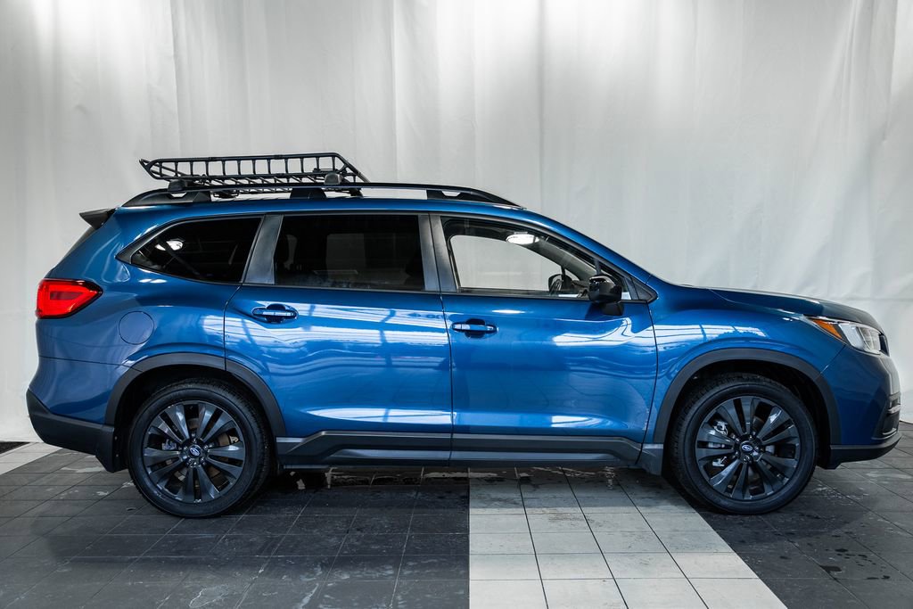 Used 2022 Subaru Ascent Onyx Edition image 3